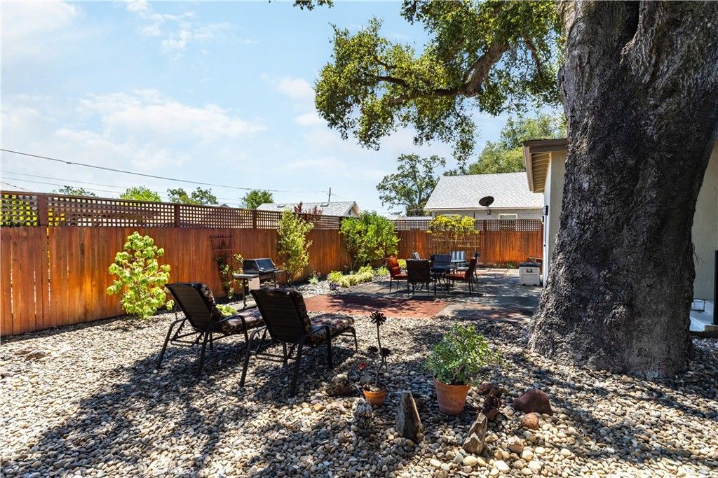 Image 30 of property listing at 240 Oak, Paso Robles, CA 93446