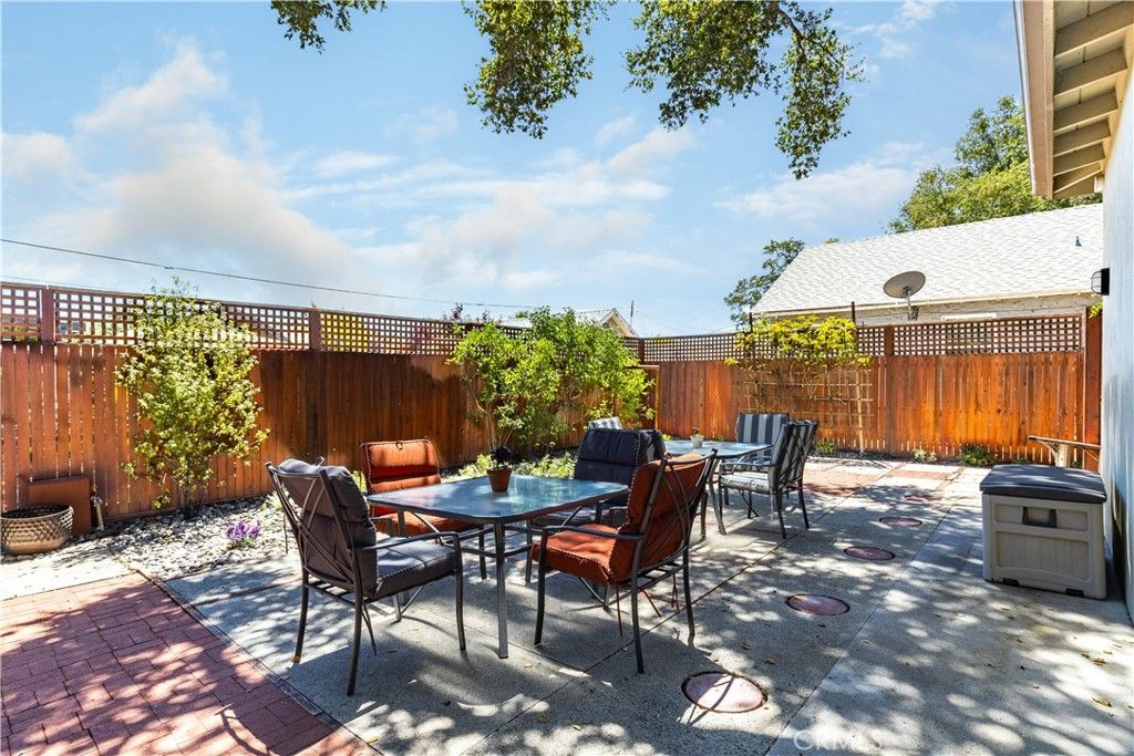 Image 32 of property listing at 240 Oak, Paso Robles, CA 93446