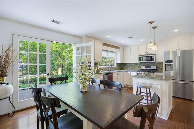 1955 Hitching Post Lane, Marietta, GA 30068