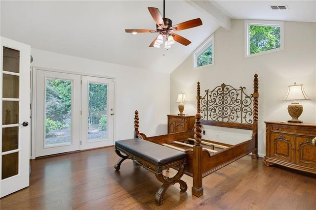 1955 Hitching Post Lane, Marietta, GA 30068