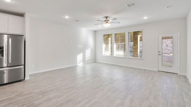 3617 Saguaro Drive, Grand Prairie, TX 75052