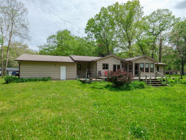 726 Sycamore Bend, Plainwell, MI 49080