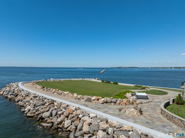 123 Saddle Rock Road, Stamford, CT 06902