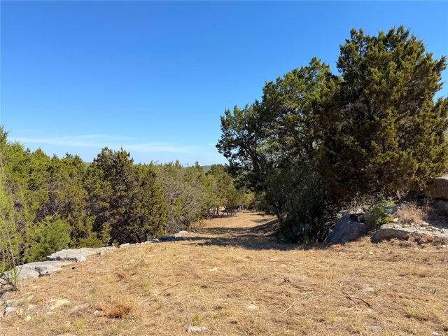 124 Calhoon CT, Canyon Lake, TX 78133