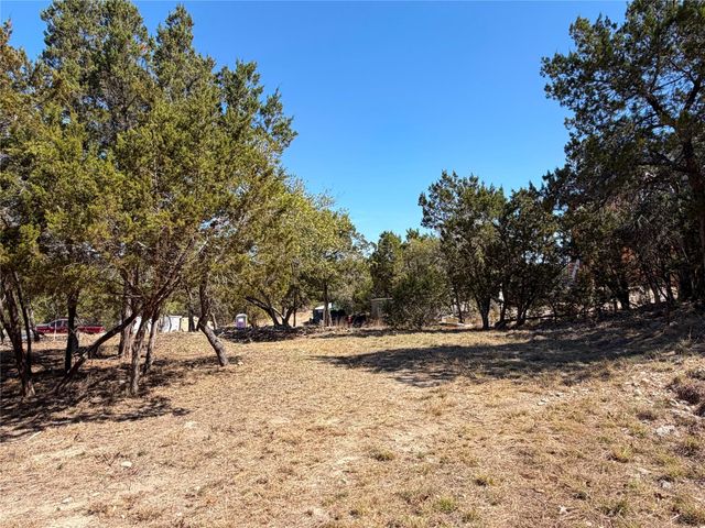 124 Calhoon CT, Canyon Lake, TX 78133