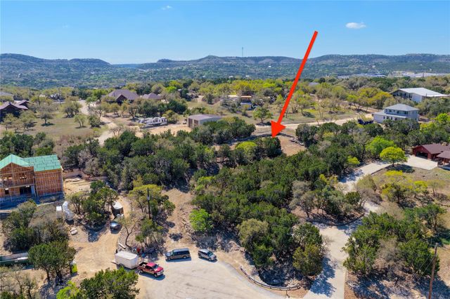 124 Calhoon CT, Canyon Lake, TX 78133