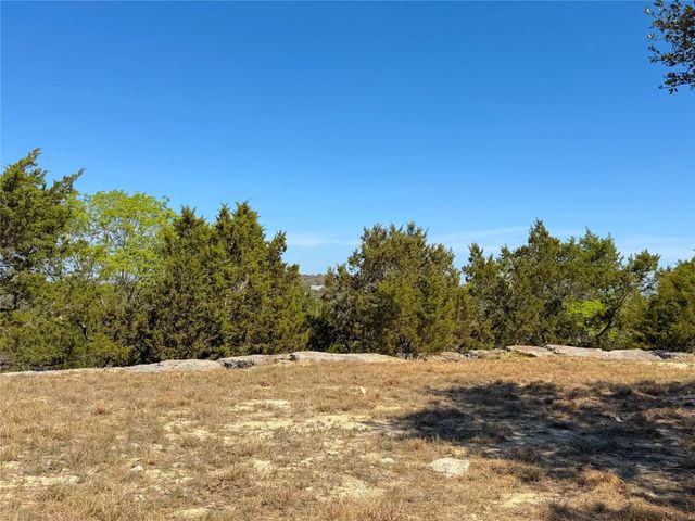 124 Calhoon CT, Canyon Lake, TX 78133