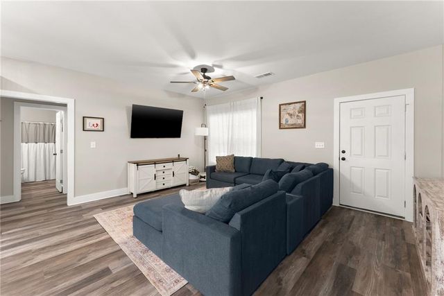 7280 Log Cabin Road, Cumming, GA 30028