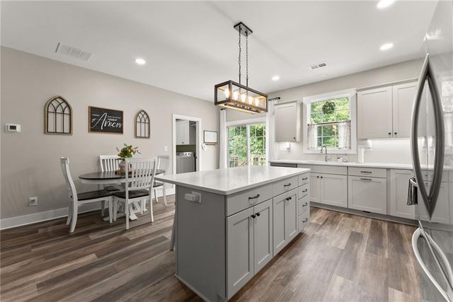 7280 Log Cabin Road, Cumming, GA 30028