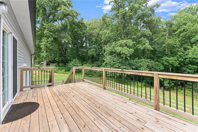 7280 Log Cabin Road, Cumming, GA 30028
