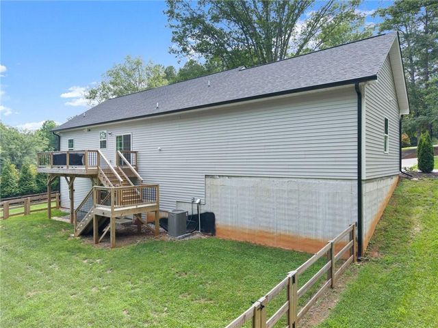 7280 Log Cabin Road, Cumming, GA 30028