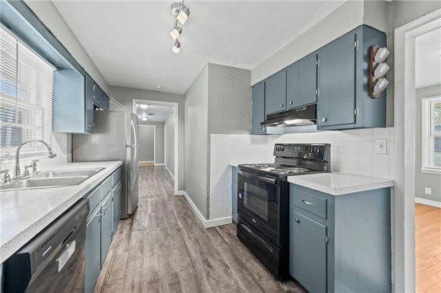 3401 S Denton Road, Independence, MO 64052