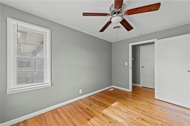 3401 S Denton Road, Independence, MO 64052