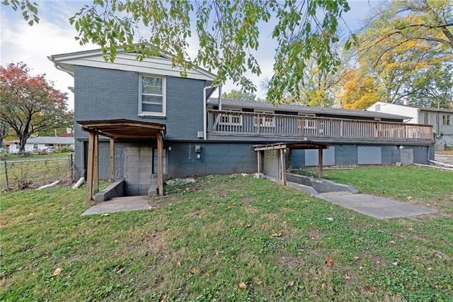 3401 S Denton Road, Independence, MO 64052