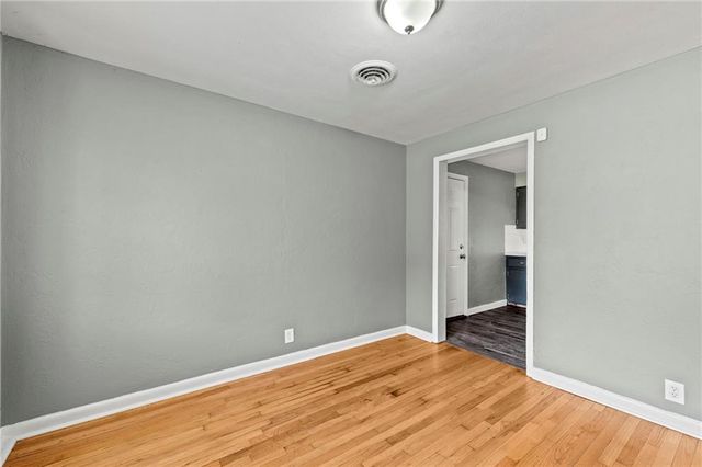 3401 S Denton Road, Independence, MO 64052