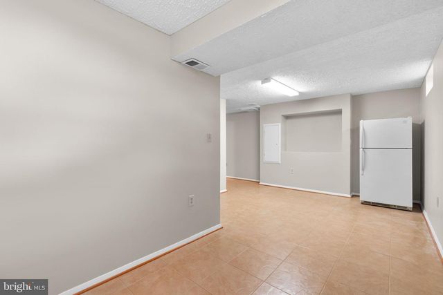 6 GUNNERFIELD CT, Germantown, MD 20874