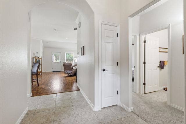 8720 Lariat Circle, Fort Worth, TX 76244