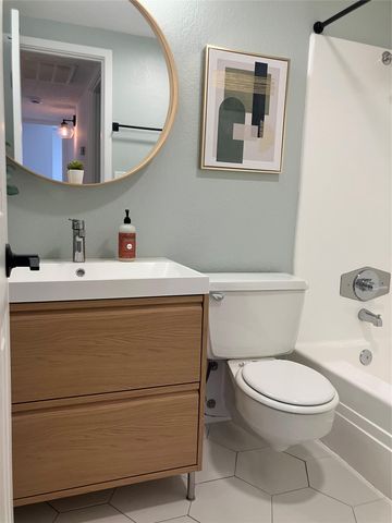 5914 Lago Vista WAY C23, Lago Vista, TX 78645