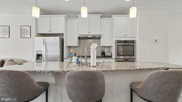 13813 BYRNE PARK DR, Clarksburg, MD 20871