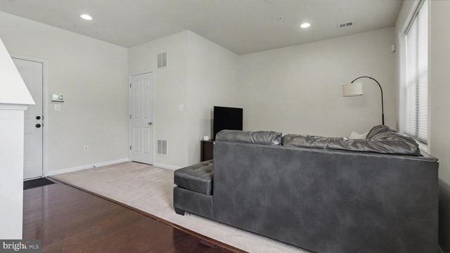 13813 BYRNE PARK DR, Clarksburg, MD 20871