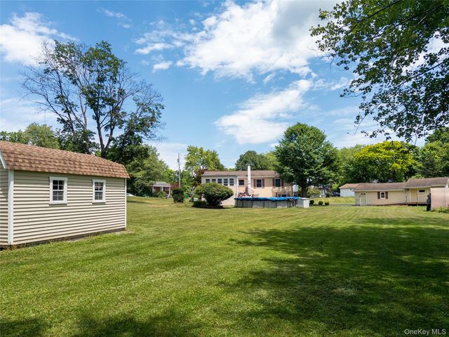 17 Dorett Drive, Wappingers Falls, NY 12590
