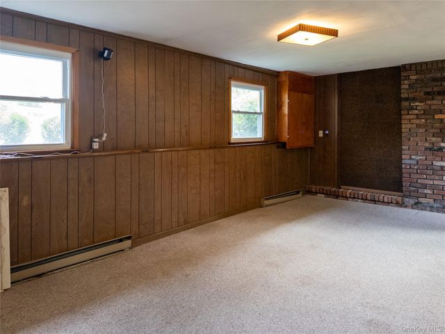 17 Dorett Drive, Wappingers Falls, NY 12590