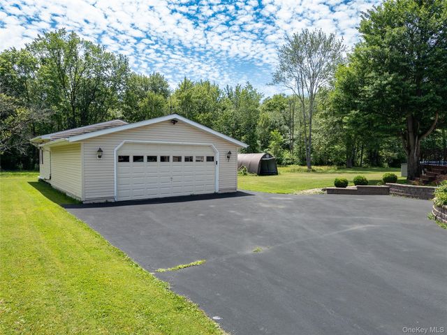 17 Dorett Drive, Wappingers Falls, NY 12590