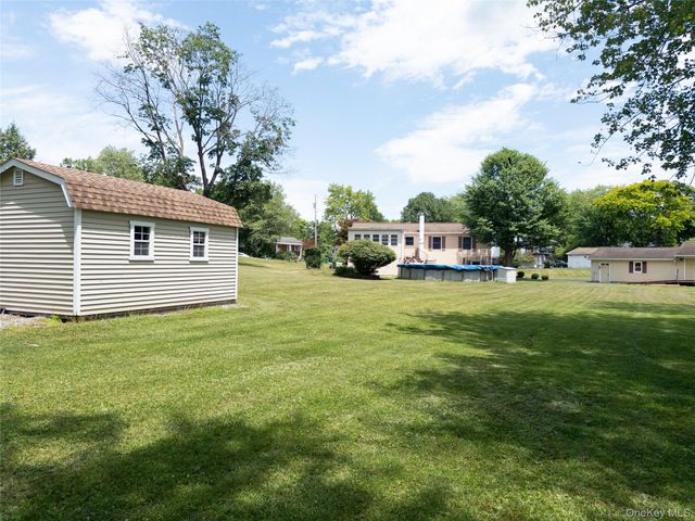 17 Dorett Drive, Wappingers Falls, NY 12590