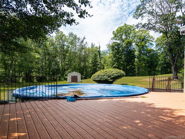 17 Dorett Drive, Wappingers Falls, NY 12590
