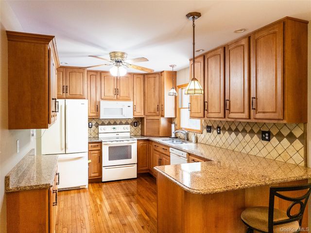 17 Dorett Drive, Wappingers Falls, NY 12590