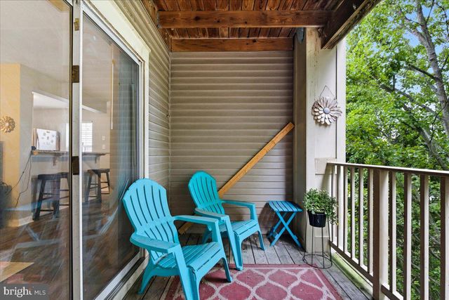 8815 STONE RIDGE CIR #202, Baltimore, MD 21208