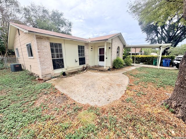 11922 ALAMO BLANCO ST, San Antonio, TX 78233