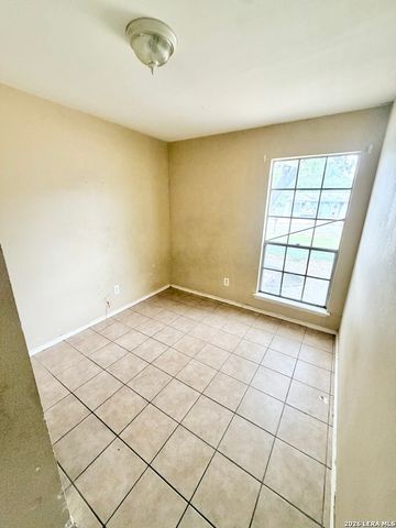 11922 ALAMO BLANCO ST, San Antonio, TX 78233