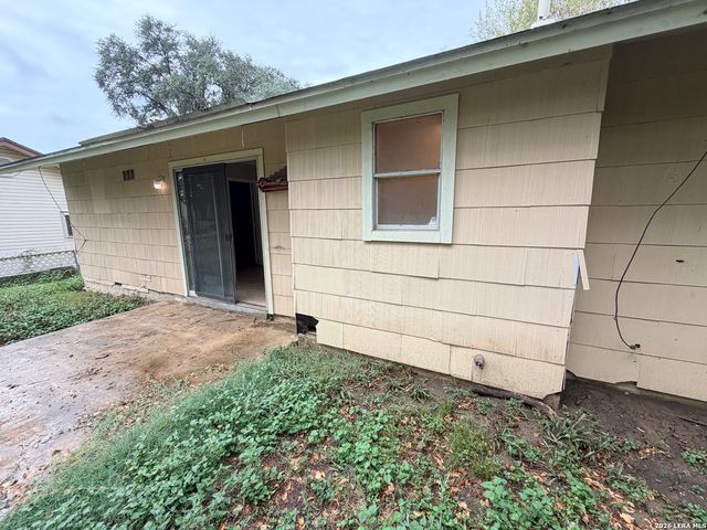 11922 ALAMO BLANCO ST, San Antonio, TX 78233