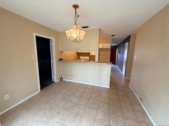 11922 ALAMO BLANCO ST, San Antonio, TX 78233