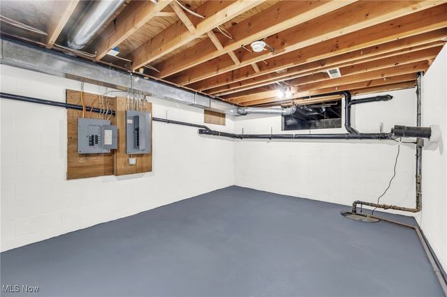 2815 Byron Drive, North Canton, OH 44720