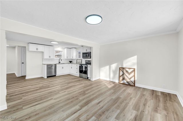 2815 Byron Drive, North Canton, OH 44720