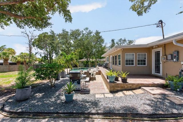 14728 BAY DRIVE, Largo, FL 33774