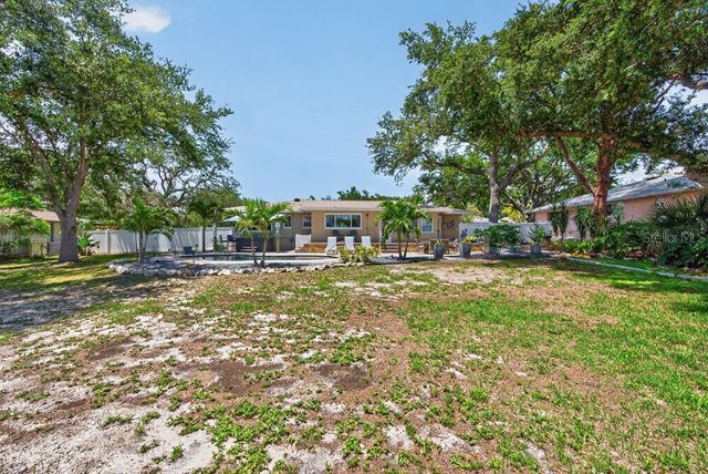 14728 BAY DRIVE, Largo, FL 33774