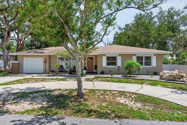 14728 BAY DRIVE, Largo, FL 33774