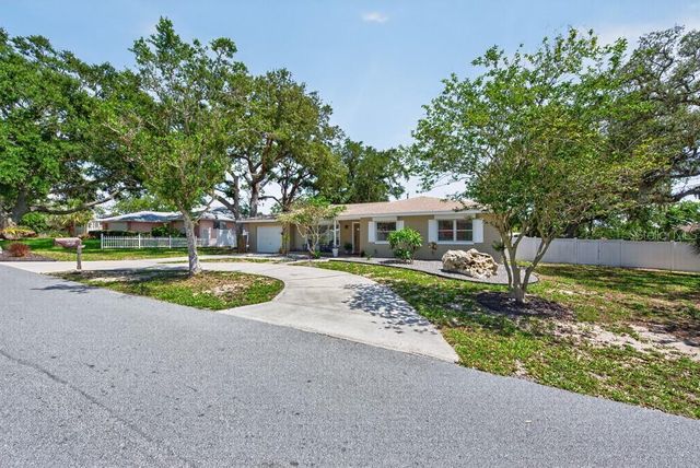 14728 BAY DRIVE, Largo, FL 33774