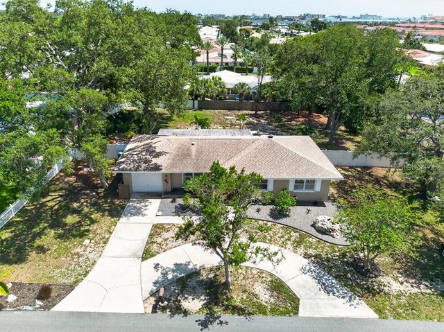 14728 BAY DRIVE, Largo, FL 33774