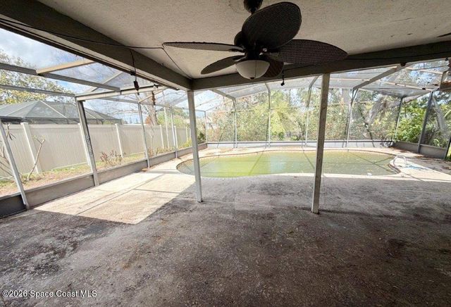 2860 Raintree Lake Circle, Merritt Island, FL 32953