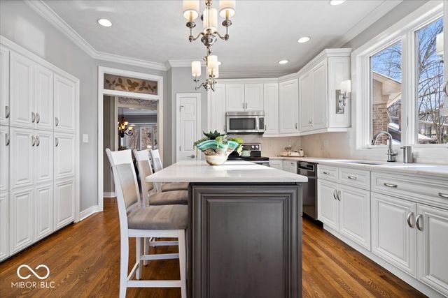 7631 Torbay Circle, Indianapolis, IN 46254