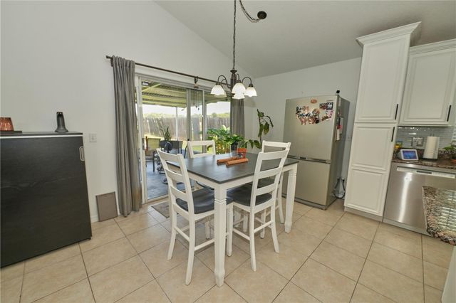 2486 ISLAND CLUB WAY, Orlando, FL 32822