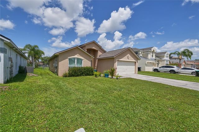 2486 ISLAND CLUB WAY, Orlando, FL 32822