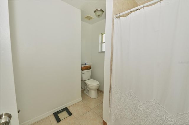 2486 ISLAND CLUB WAY, Orlando, FL 32822