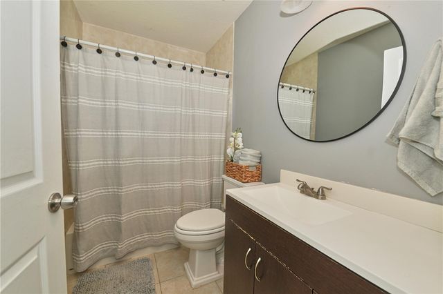 2486 ISLAND CLUB WAY, Orlando, FL 32822