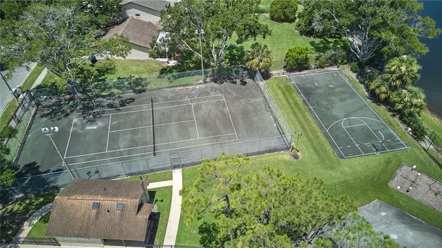 2486 ISLAND CLUB WAY, Orlando, FL 32822