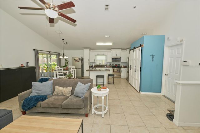 2486 ISLAND CLUB WAY, Orlando, FL 32822